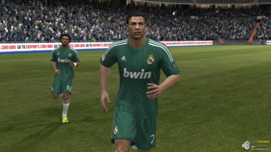 Real Madrid 12/13 third kit