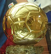 Лучший футболист мира 2010 по версии Peskomment.ru